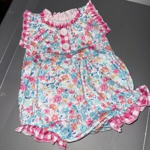 Boutique- Floral Baby Romper with Pink Accents NWOT